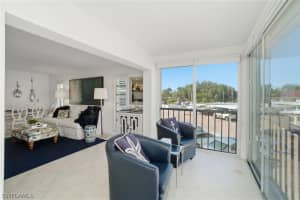 53 High Point Circle, Naples, FL 34103 - MLS#226006426