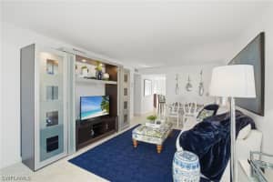 53 High Point Circle, Naples, FL 34103 - MLS#226006426