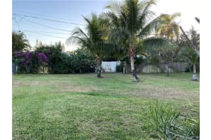 664 98th Avenue, Naples, FL 34108 - MLS#226006442