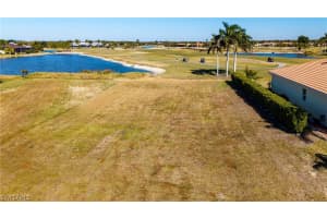 18516 Royal Hammock Boulevard, Naples, FL 34114 - MLS#226006443