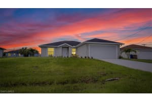 2702 46th Street, Lehigh Acres, FL 33976 - MLS#226006447