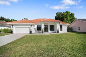 1677 Northgate Drive, Naples, FL 34105 - MLS#226006452