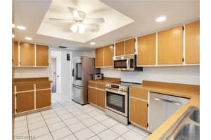 1219 18th Terrace, Cape Coral, FL 33990 - MLS#226006460