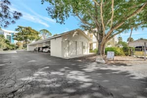 910 Vanderbilt Beach Road, Naples, FL 34108 - MLS#226006470