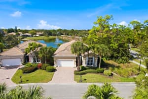 43 Glen Eagle Circle, Naples, FL 34104 - MLS#226006471