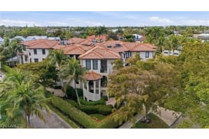 1008 7th Street, Naples, FL 34102 - MLS#226006477