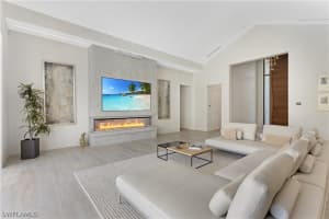 2485 Crayton Road, Naples, FL 34103 - MLS#226006500