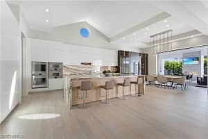 2485 Crayton Road, Naples, FL 34103 - MLS#226006500