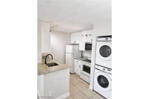 142 Santa Clara Drive, Naples, FL 34104 - MLS#226006512