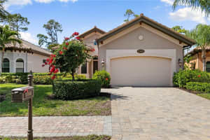 7347 Lantana Circle, Naples, FL 34119 - MLS#226006558