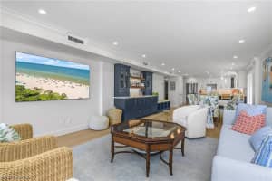 1717 Gulf Shore Boulevard, Naples, FL 34102 - MLS#226006560