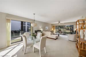 1208 Commonwealth Cir J101, Naples