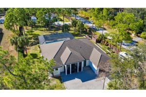 12 35th Ave Nw, Naples