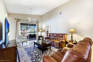 2033 Crestview Way, Naples, FL 34119 - MLS#226006599