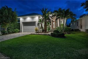2464 Lake Ave, Naples