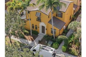 9153 Chula Vista Street, Naples, FL 34113 - MLS#226006652