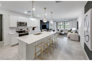 1694 Lake Jessup Circle, Cape Coral, FL 33909 - MLS#226006653