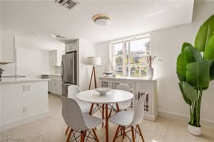 900 8th Avenue, Naples, FL 34102 - MLS#226006657