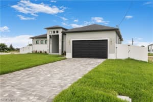 4330 Nw 34th St, Cape Coral