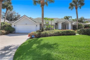 712 Pine Creek Ln, Naples