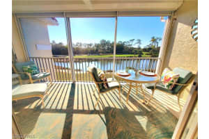 945 Eastham Way, Naples, FL 34104 - MLS#226006714