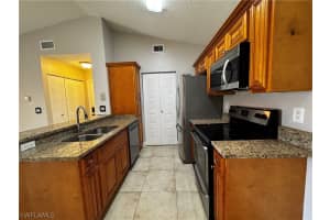 2226 Arbour Walk Circle, Naples, FL 34109 - MLS#226006765