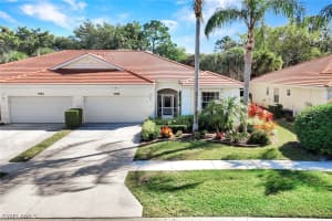 7488 Berkshire Pines Dr, Naples