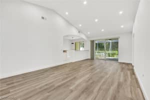 7488 Berkshire Pines Drive, Naples, FL 34104 - MLS#226006771