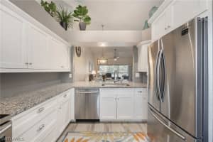 525 Lake Louise Circle, Naples, FL 34110 - MLS#226006781