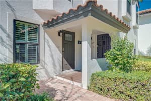 1070 6th Street, Naples, FL 34102 - MLS#226006789