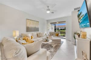 2543 Vine Avenue, Naples, FL 34120 - MLS#226006790