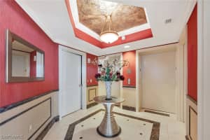 6597 Nicholas Boulevard, Naples, FL 34108 - MLS#226006830