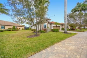 9222 Veneto Lane, Naples, FL 34113 - MLS#226006840