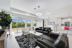 303 Indies Dr W 202, Naples