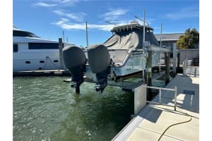 900 Broad Avenue, Naples, FL 34102 Sold 04/21/26