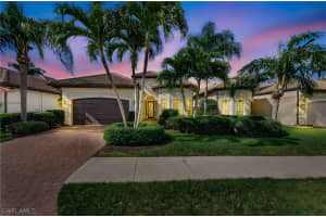 7875 Valencia Court, Naples, FL 34113 - MLS#226006880