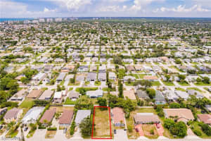 635 92nd Avenue, Naples, FL 34108 Sold 03/31/26