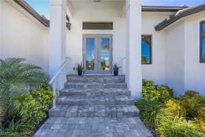 740 Seagrape Dr, Marco Island