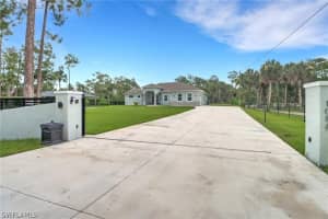 1086 21st Street, Naples, FL 34117 - MLS#226006961