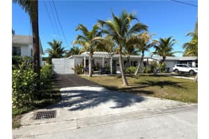 555 14th Street, Naples, FL 34102 - MLS#226006970