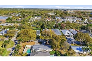 1070 13th Street, Naples, FL 34102 - MLS#226006973