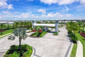 8801 Oceana Way, Naples, FL 34114 - MLS#226006986