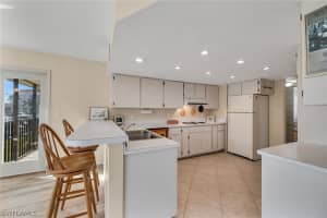 881 Panama Court, Marco Island, FL 34145 - MLS#226006995