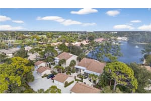 15470 Cedarwood Lane, Naples, FL 34110 - MLS#226007003