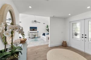 1782 Hummingbird Court, Marco Island, FL 34145 - MLS#226007014