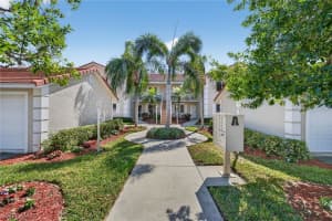 6700 Dennis Cir A102, Naples