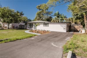 4330 Deleon Street, Fort Myers, FL 33901 - MLS#226007023
