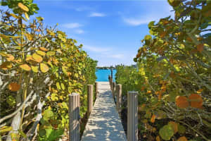 195 San Mateo Drive, Bonita Springs, FL 34134 - MLS#226007032