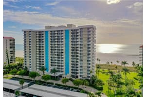 140 Seaview Court, Marco Island, FL 34145 - MLS#226007036