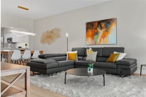 1960 Willow Bend Circle, Naples, FL 34109 - MLS#226007062